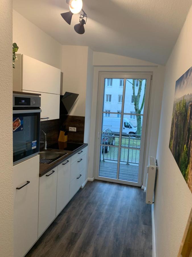 40 Qm Appartment Parkplatz, Balkon,Netflix, Prime Chemnitz Exteriör bild