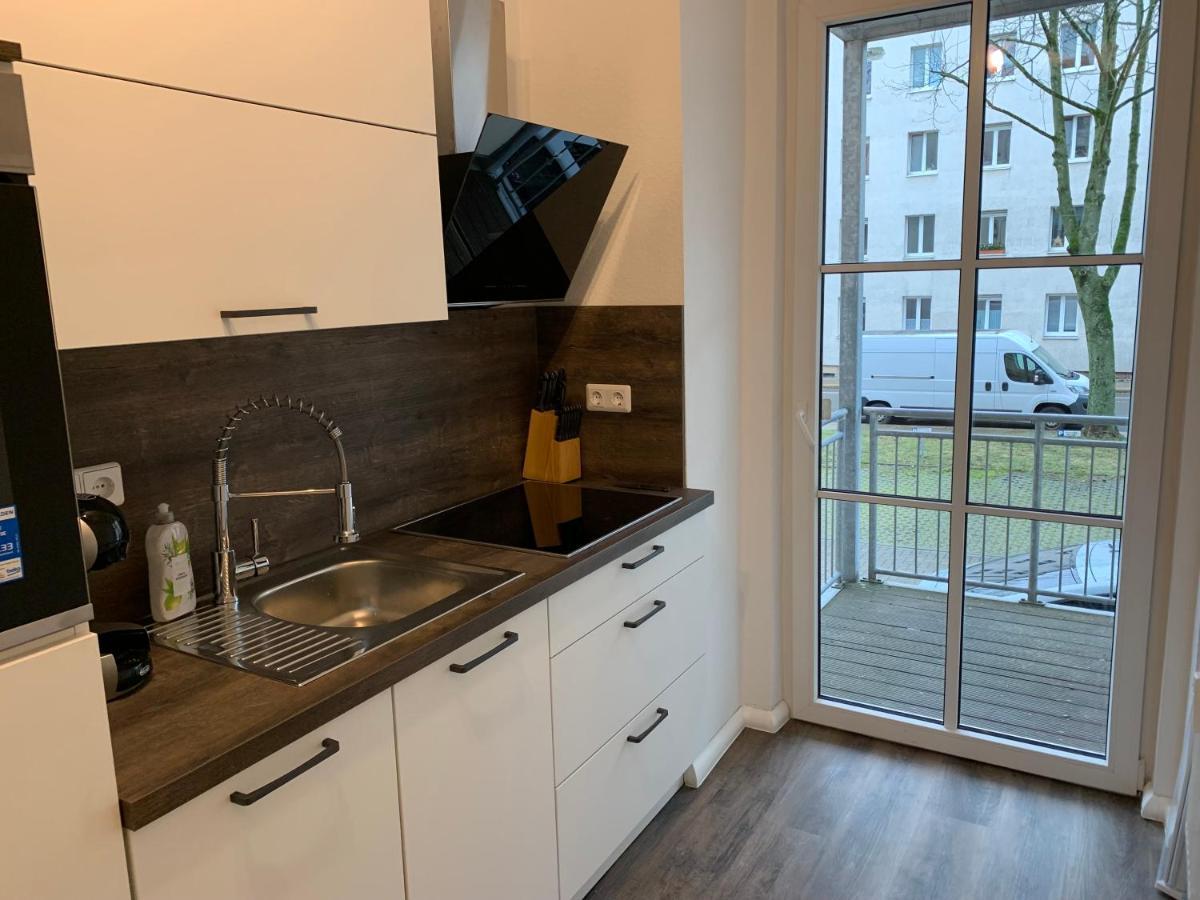 40 Qm Appartment Parkplatz, Balkon,Netflix, Prime Chemnitz Exteriör bild